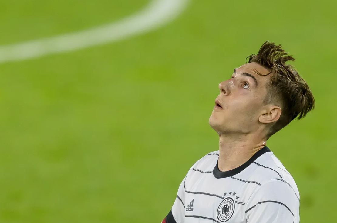 Tiền vệ Florian Neuhaus có cơ hội ở Euro 2020
