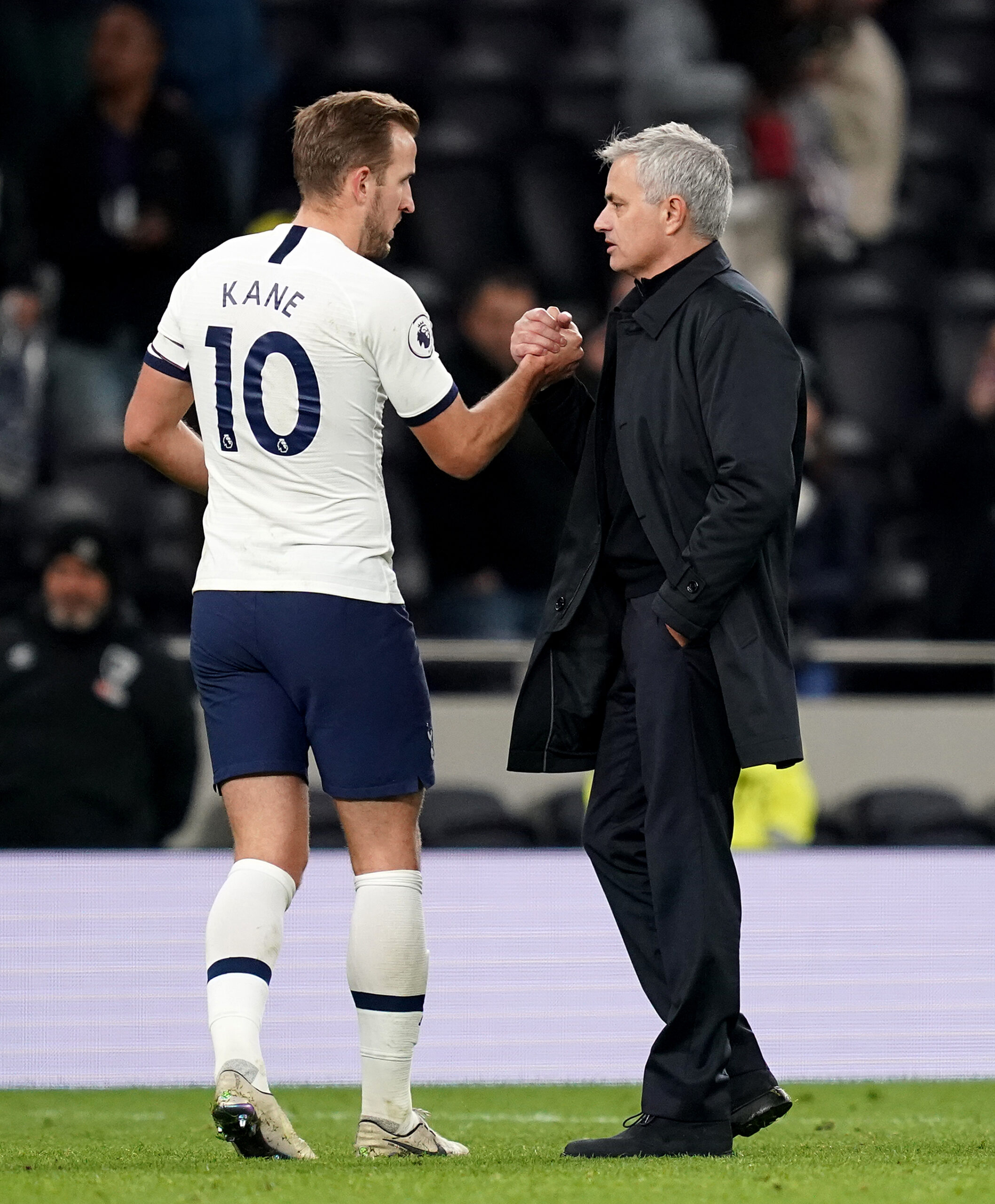 Jose Mourinho gửi lời khuyên đến Harry Kane