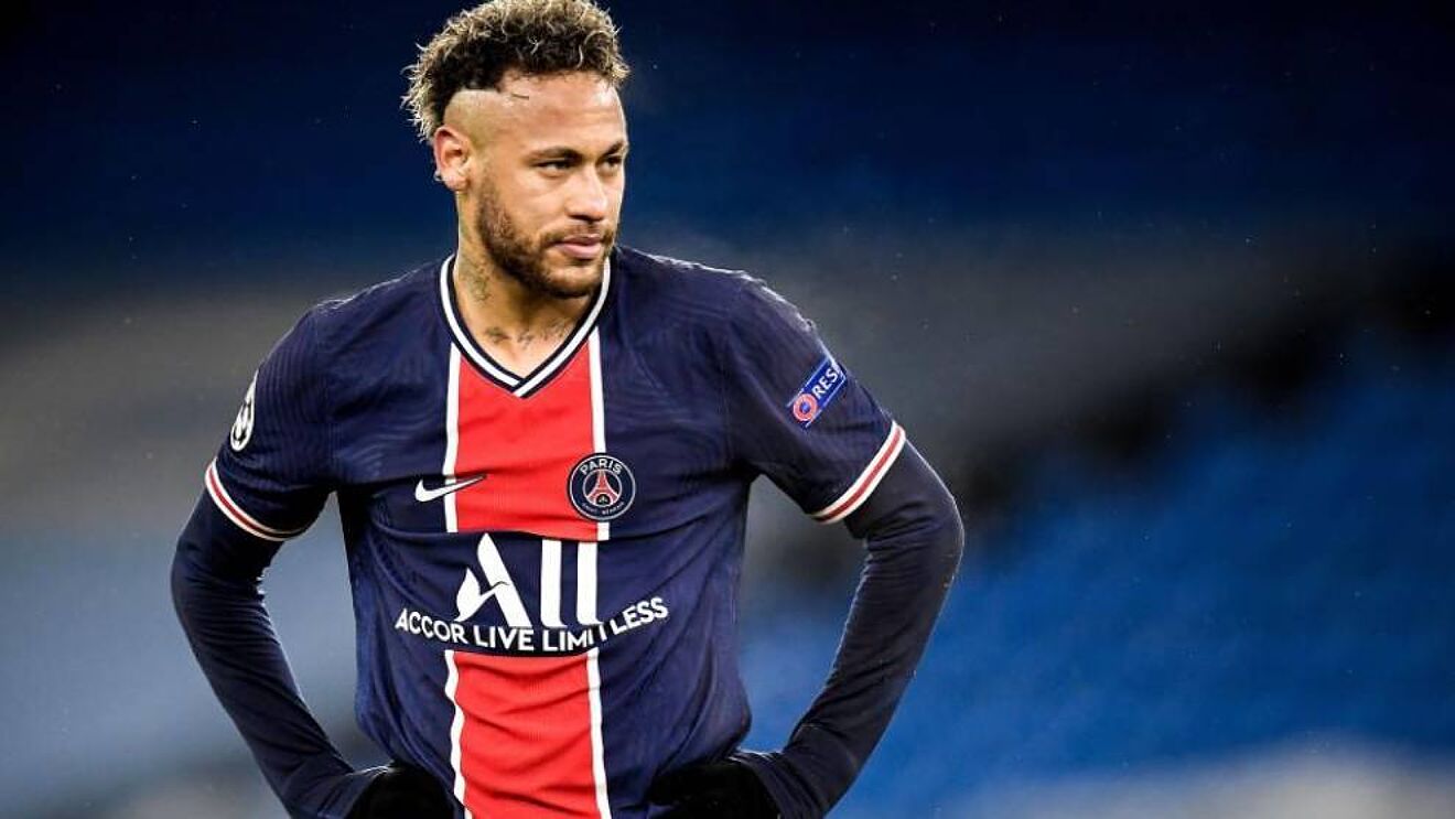 Neymar xác nhận đặt bút ký vào bản hợp đồng gia hạn với đội bóng thủ đô Paris
