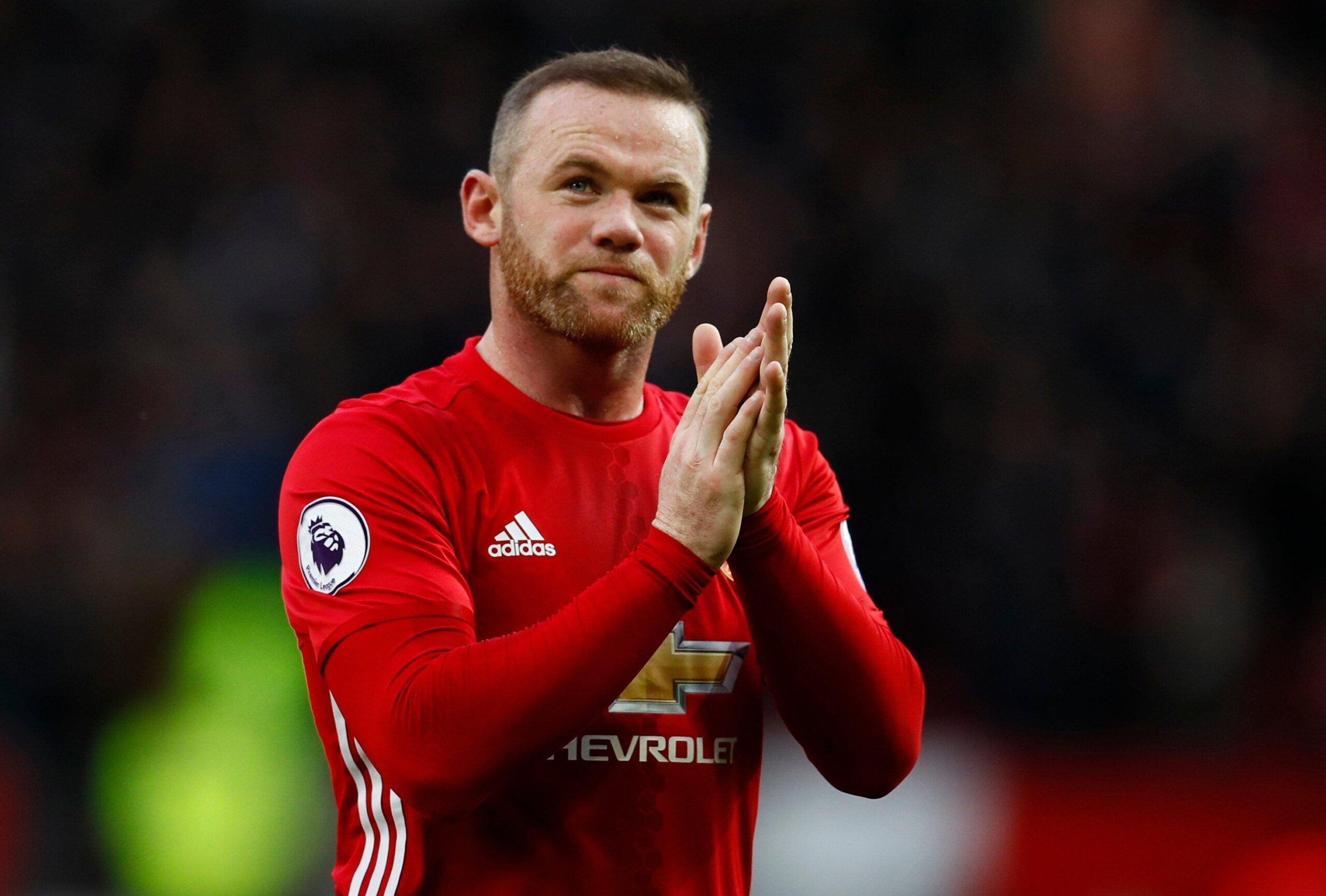 Wayne Rooney lần đầu tiên được gọi tên vào đội tuyển Anh