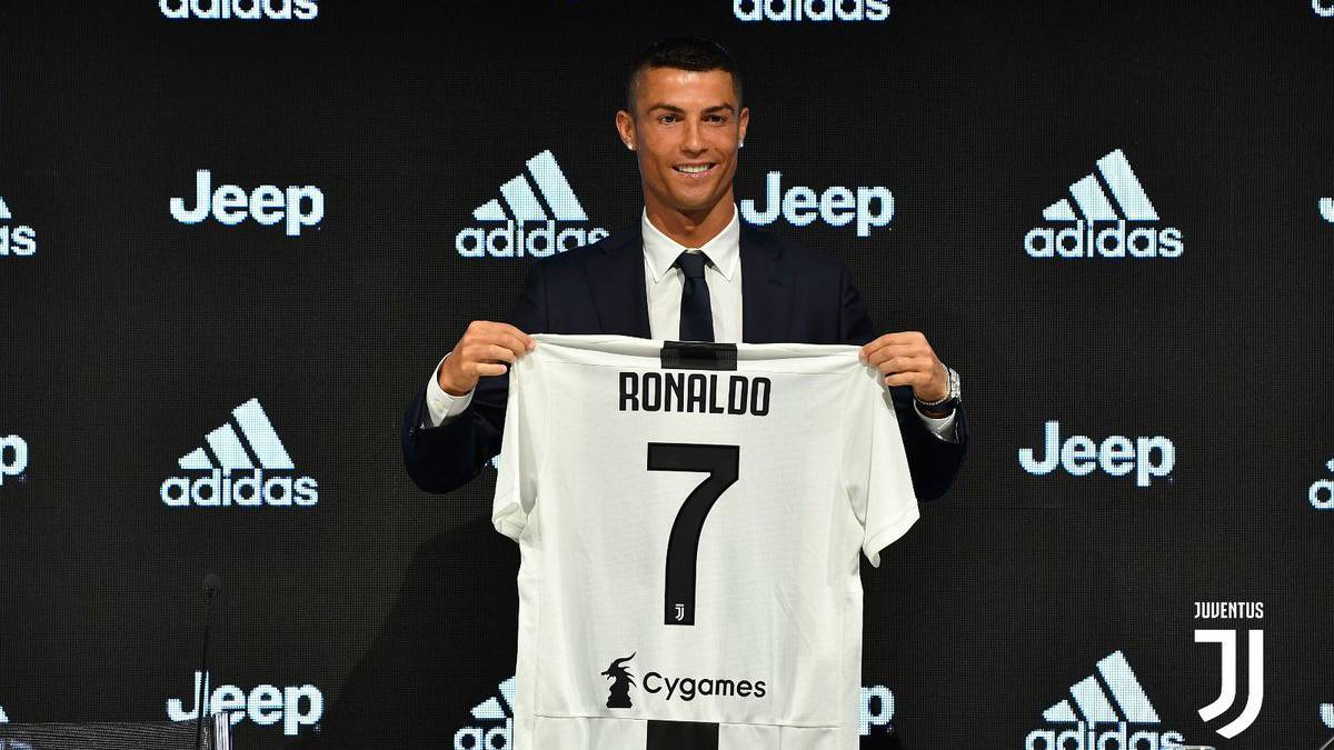 Ronaldo vẫn còn hợp đồng với Juventus